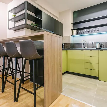 Nar Royalton Accommodation Nis Room photo